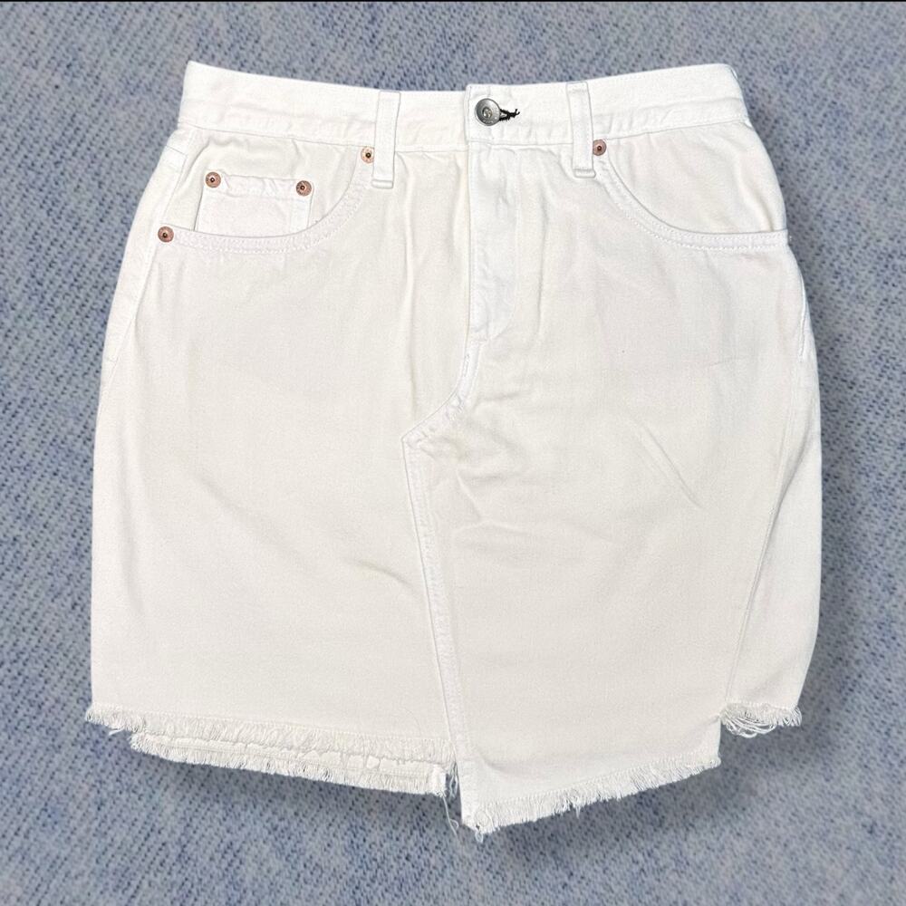 Rag & Bone Women’s White Denim Asymmetrical Frayed Hem Mini Skirt - Size 26